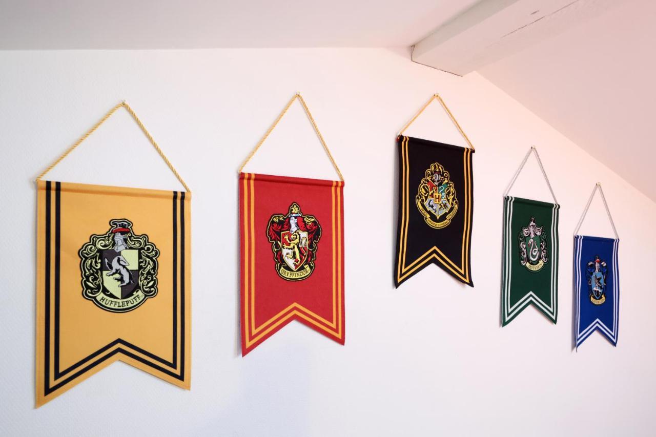 Harry Potter - Le Logis Du Petit Sorcier - Climatisation Apartment การ์กาซอน ภายนอก รูปภาพ