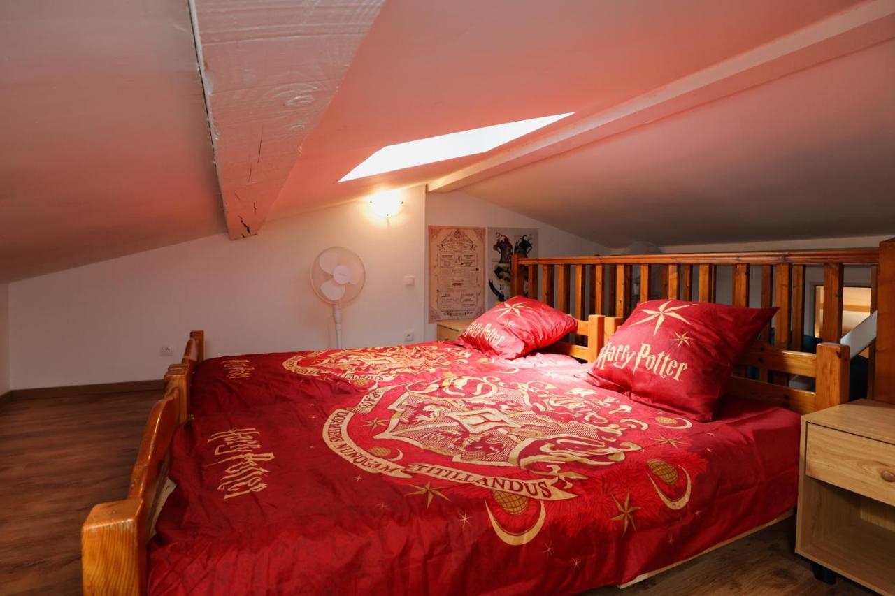 Harry Potter - Le Logis Du Petit Sorcier - Climatisation Apartment การ์กาซอน ภายนอก รูปภาพ